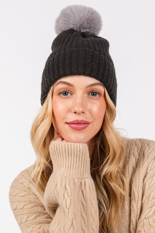 Pom Pom Beanie - Black